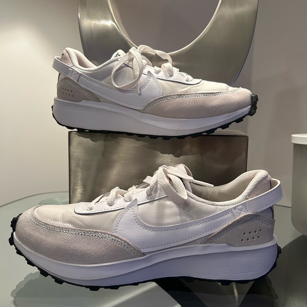 Nike Waffle Debut sz 7